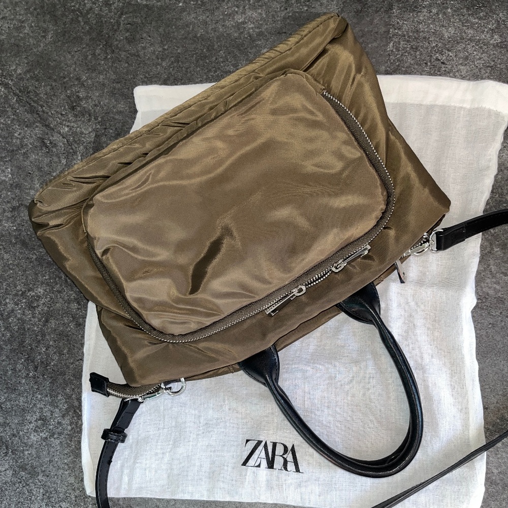 Zara two-way tote bag, with multiple zippers and detachable shoulder strap, EUC.